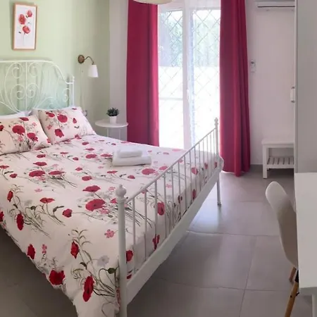 Bed and breakfast Mareluna 3*