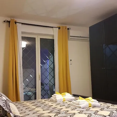 Mareluna Bed & Breakfast *